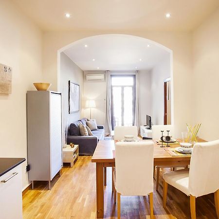 Apartments Barcelona & Home Deco Viladomat المظهر الخارجي الصورة