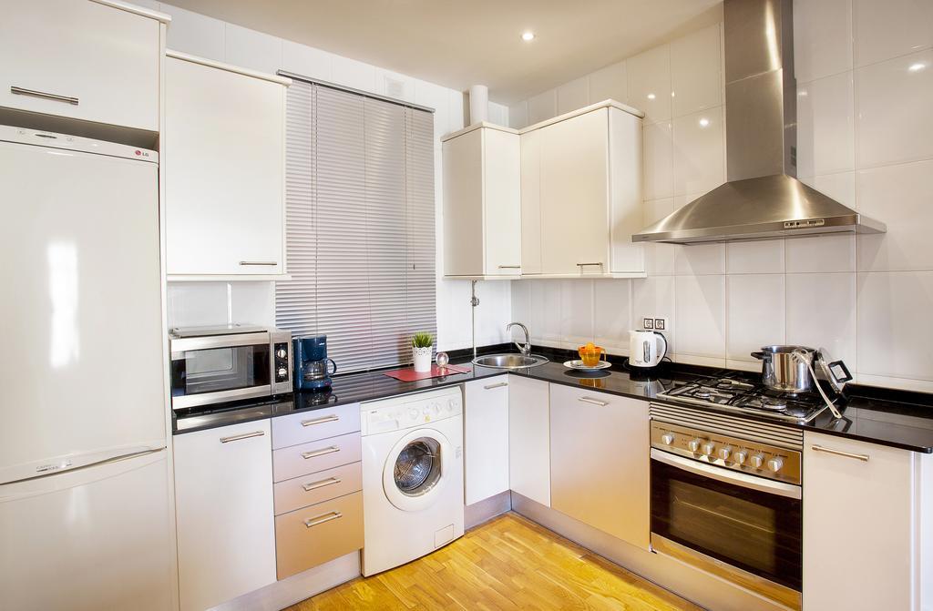 Apartments Barcelona & Home Deco Viladomat المظهر الخارجي الصورة