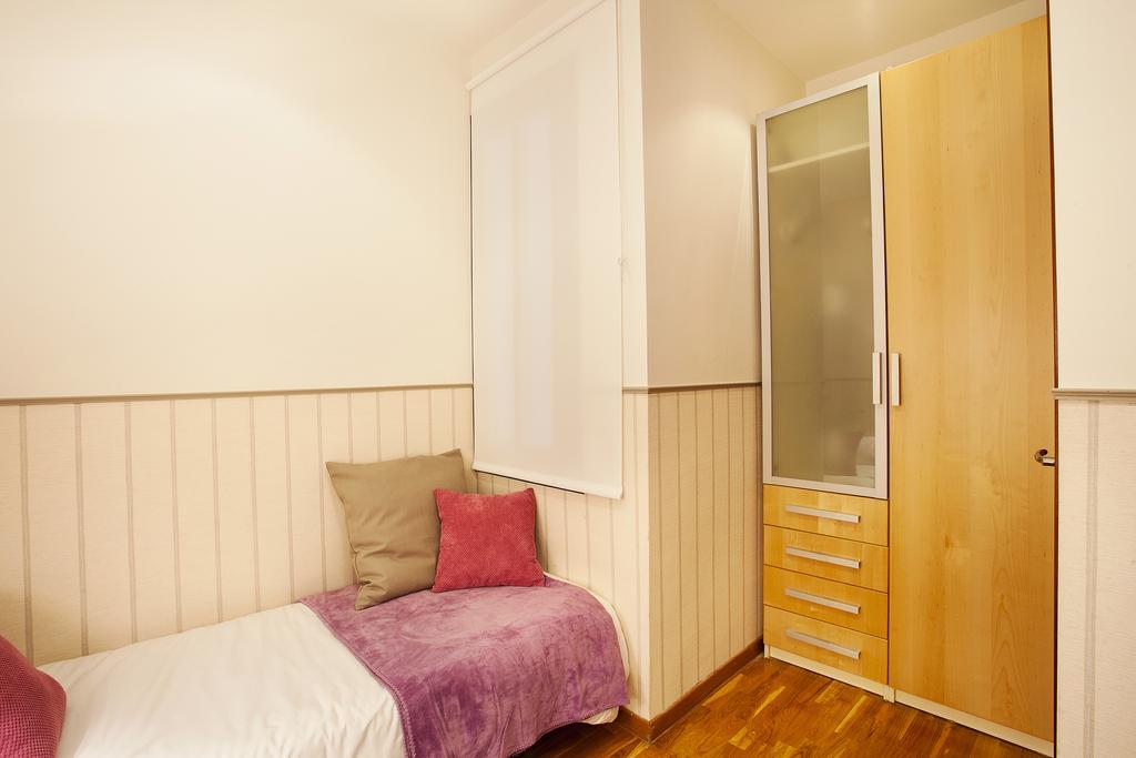 Apartments Barcelona & Home Deco Viladomat المظهر الخارجي الصورة